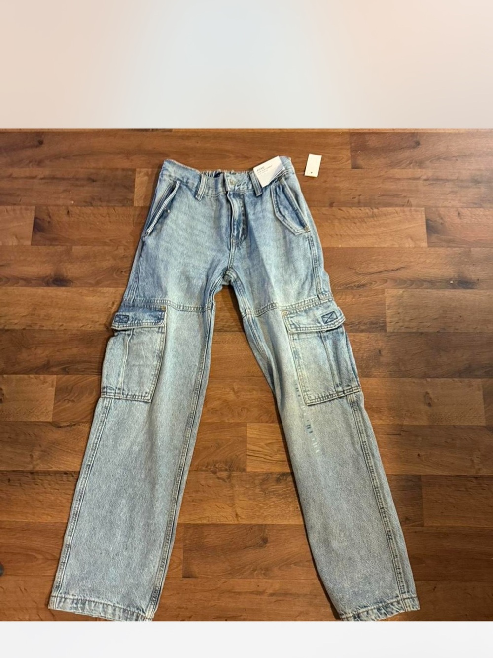 Aeropostale Light Wash Denim Wide Leg Cargo Jeans